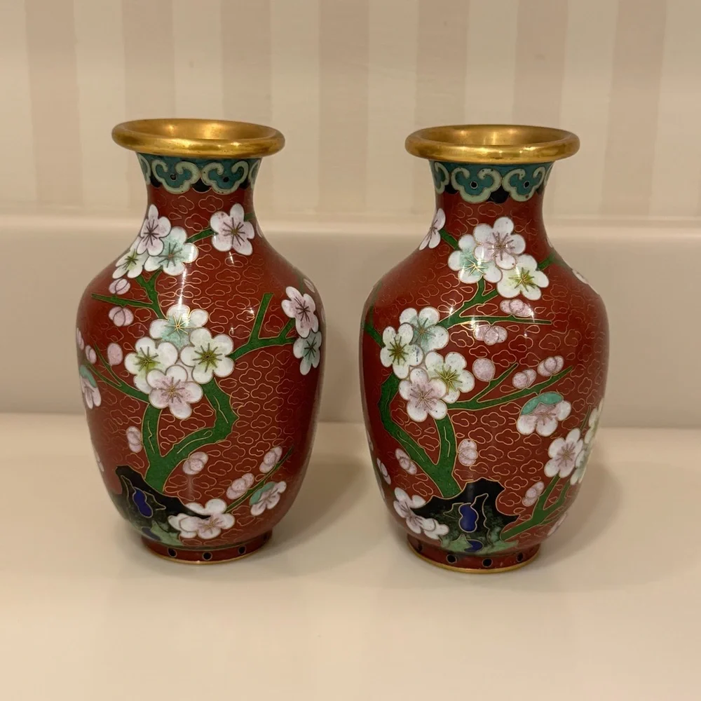 Pair Of Vintage Chinese Cloisonné Chrysanthemum Floral Vases